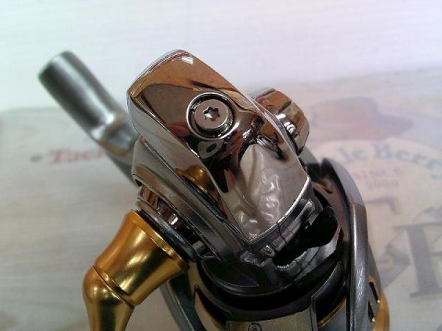 18FREAMS LT 2500S-XH スピニングリール 18フリームス　バス ダイワ(Daiwa) 18フリームス LT2500S-XH 00057049｜アウトドア