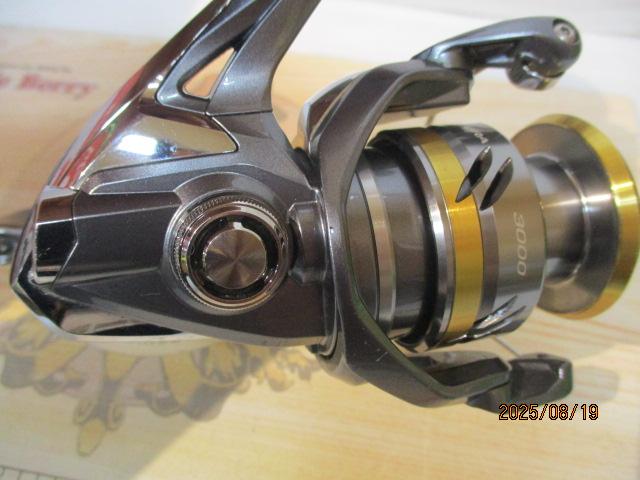 SHIMANO - シマノ　17アルテグラ　3000xg シマノ 17 アルテグラ 3000XG スピニングリール - 最安値・価格