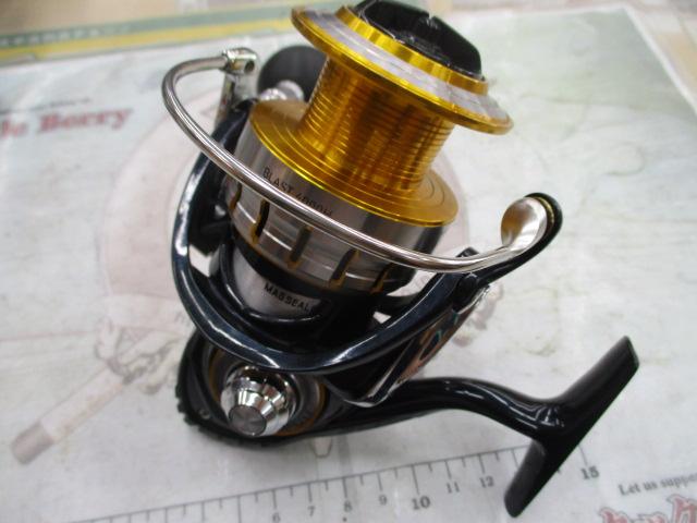 16ブラスト 4000H｜＠ベリーネット 日本最大新品中古釣具WEBショップ