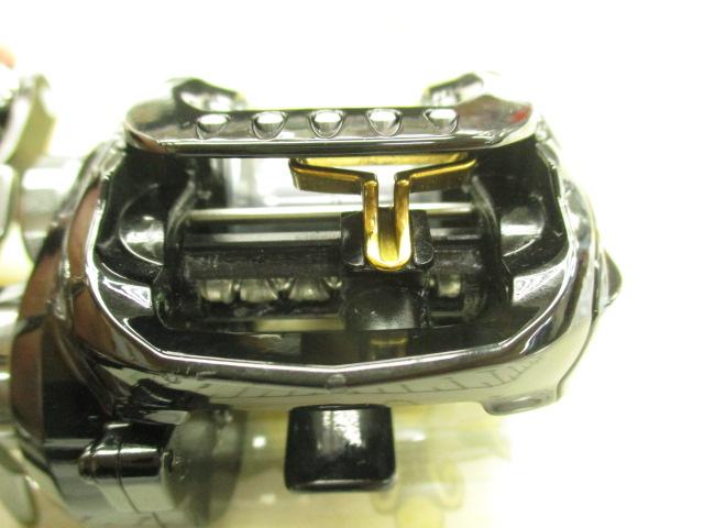 ダイワジリオン TW HD 1520H ワニーズ迷彩デーカル バス ナマズ 中古 ダイワジリオン TW HD 1520H ワニーズ迷彩デーカル バス ナマズ