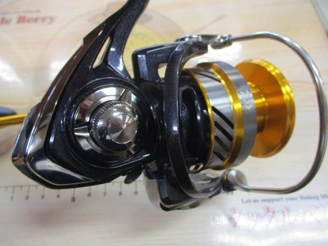 【新品未使用】ダイワ　20レブロス　LT5000D-CH ダイワ レブロス LT5000D-CH (リール) 価格比較 - 価格.com