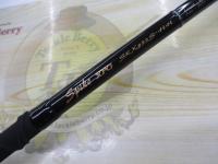 スパイクXPG SKX832S-HH