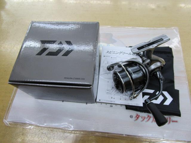 ピーチ　LT3000S-CXH 25CALDIA DAIWA（釣り） ダイワ 25 カルディア LT3000S-CXH (2025年モデル