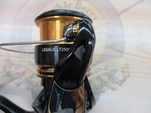 ダイワ 23レガリス LT2500S-XH 【未使用・保管品】 ダイワ(Daiwa) 23レガリス LT2500S-XH 00060365｜アウトドア用品