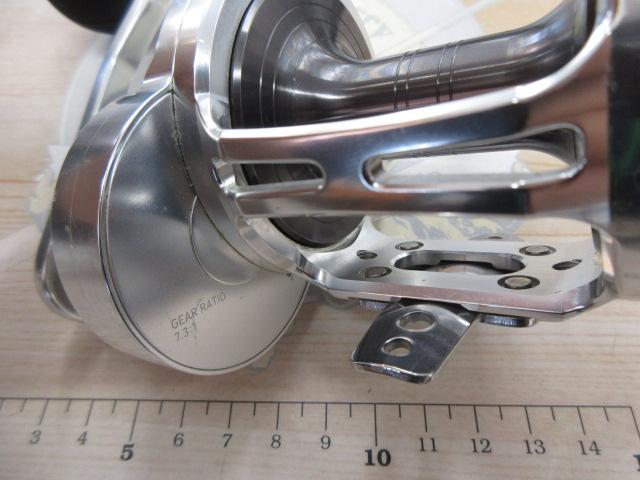 未使用品　希少　キャタリナLD30SH 新品バリバス5号ライン付き　右巻き 未使用品 希少 キャタリナLD30SH 新品バリバス5号ライン付き 右