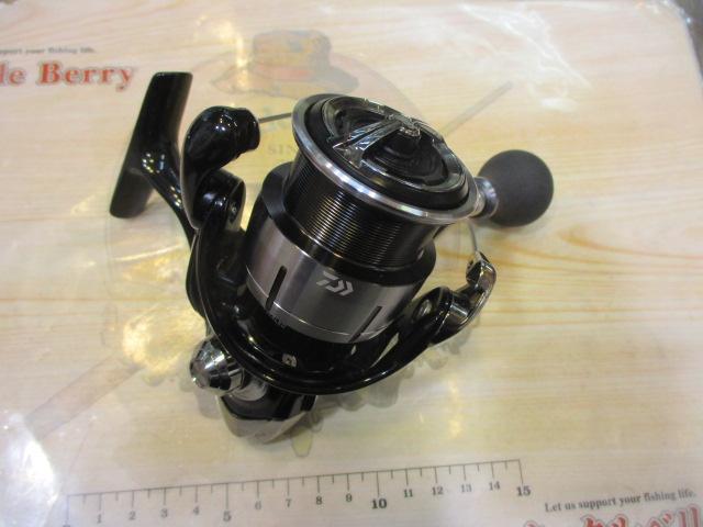 ダイワ 23レグザ3000ボディ 未使用品 ダイワ 23レグザ3000ボディ 未使用品 - メルカリ
