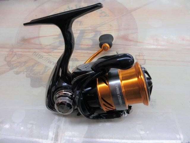 最終値下げ　24レブロス　LT2000S ダイワ 24レブロス LT2000S - 上島釣具店