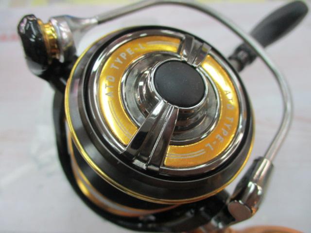DAIWA22トーナメントISO 2500XH−LBD美品 DAIWA（釣り） ダイワ レバーブレーキリール トーナメント ISO