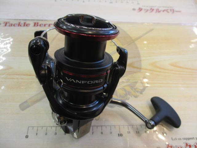 シマノ / ’20年 VANFORD ヴァンフォード C3000XG 新品未使用 SHIMANO 20ヴァンフォード C3000XGの最安値・インプレ・釣果