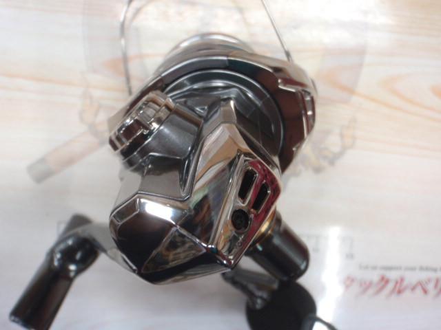 24TWIN POWER C5000XG 【1回のみ使用】 24ツインパワー C5000XG | ショアジギングの王道機【安売王釣具