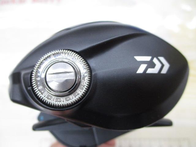 24タトゥーラTW 100XH DAIWA（釣り） ダイワ 24タトゥーラ TW 100XH / ベイトリール 右