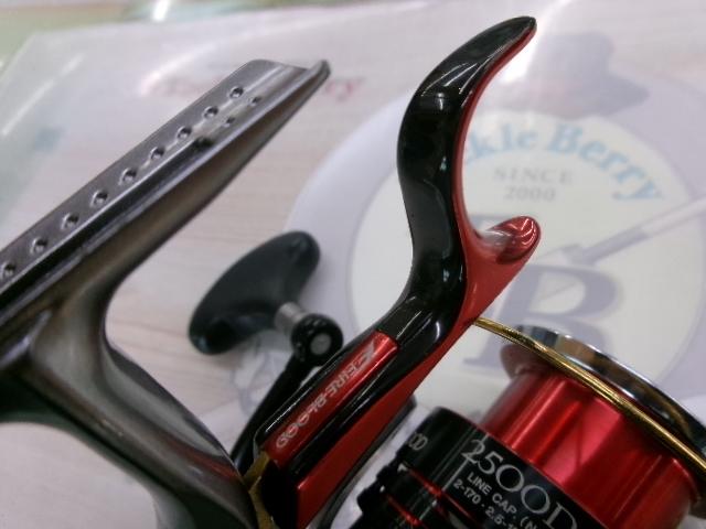 シマノ　09BB-XテクニウムMg ファイアブラッド2500DXG シマノ 09BB-X テクニウムMg ファイアブラッド 2500DXG C3000DA