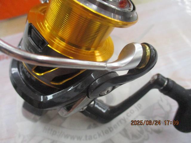 19ラグザス 2500H-LBD