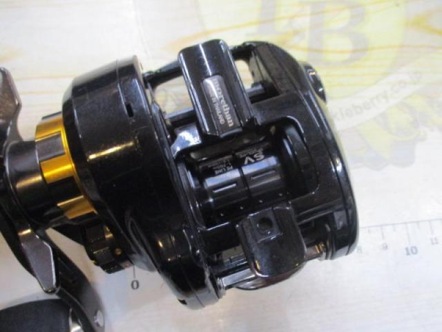 ダイワ　モアザン morethan PESV8.1R-TW Amazon.com: Daiwa. MORETHAN PE SV8.1L-TW. Mango izquierdo