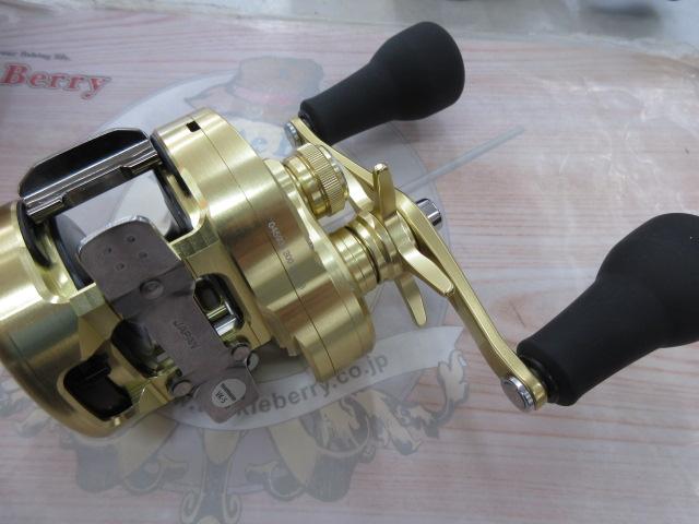 SHIMANO - 【中古/極上品】 シマノ 23 カルカッタコンクエスト MD 300XGLH   /R386M SHIMANO - 【中古/極上品】 シマノ 23 カルカッタコンクエスト