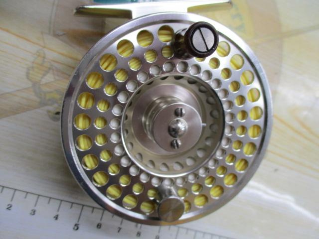 【実用品】 LOCHMOR LA 5/6【フライリール】 ダイワ フライリール ロッホモア LA 5／6/G042M 美品 : 釣king