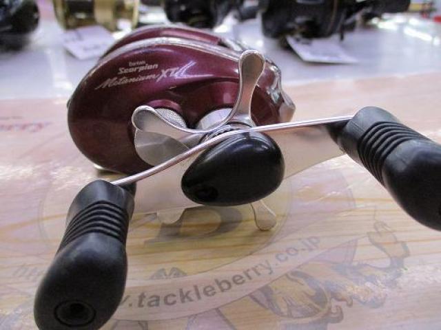 メタニウムXT RH(赤)