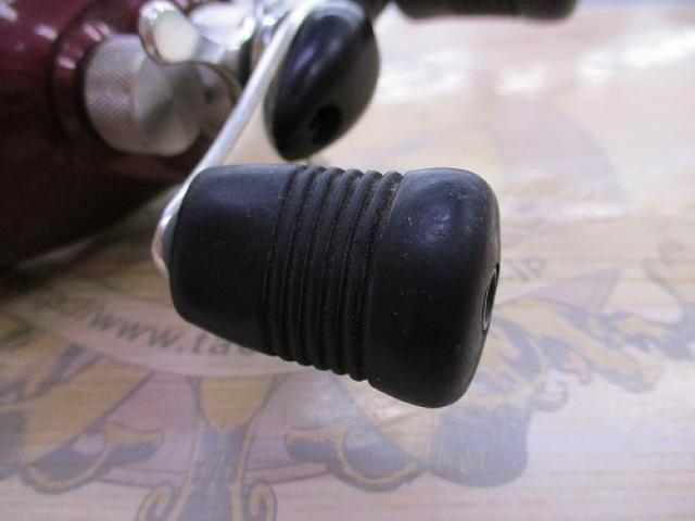 メタニウムXT RH(赤)