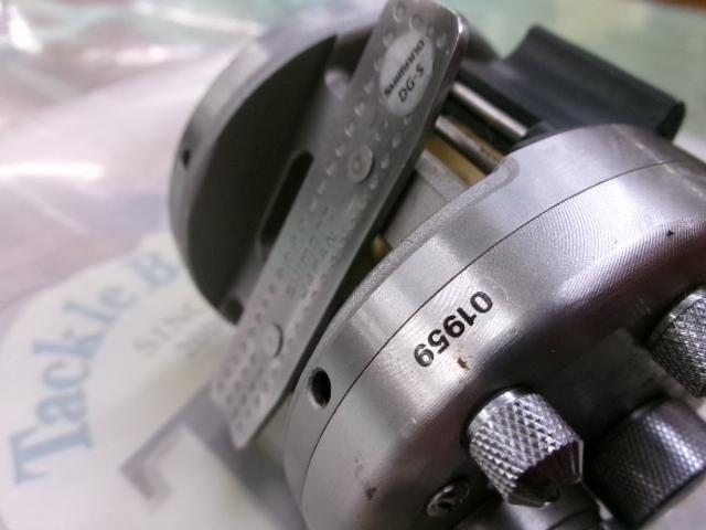 05 カルカッタ 200 右 シマノ カルカッタ コンクエスト 200 右 (リール) 価格比較