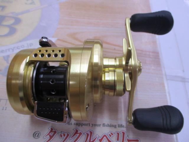 15 カルカッタコンクエスト100HG カルコン　ジャンク扱い シマノ カルカッタ コンクエスト 100 右 (リール) 価格比較