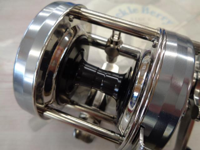 ABU Ambassadeur 5500CS ロケット ブルーグレー 実釣未使用 Abu Garcia Ambassadeur 5500-CS Rocket BlueGrey Right-Handed