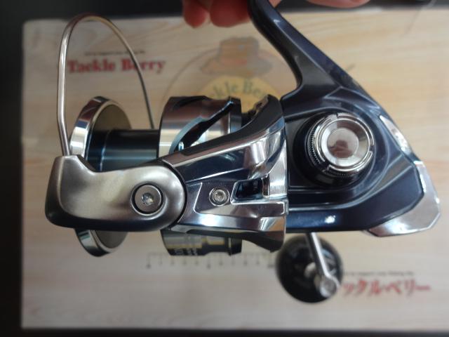 状態良好 ☆ 21 ツインパワーSW 6000XG シマノ 21 ツインパワー SW 6000XG (2021年モデル) スピニング