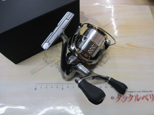SHIMANO - シマノ　18ステラ  C3000SDH 美品　ハンドル無し‼️ Amazon | シマノ(SHIMANO) スピニングリール 18 ステラ C3000SDH