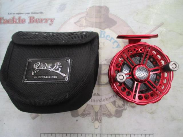 黒鯛師 THEアスリートヘチ 88W-RS レッド/シルバー