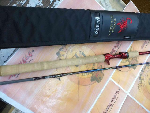 ワールドシャウラ1832R-2 最終値下げ ワールドシャウラ1832R-2 最終値下げ ロッド