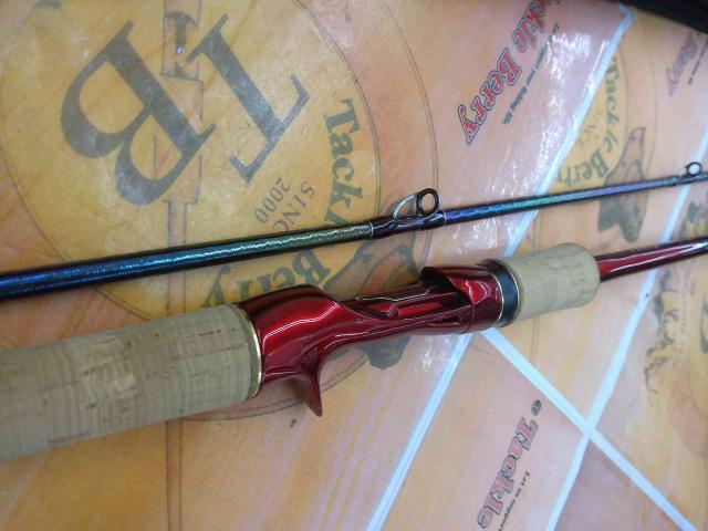 ワールドシャウラ1832Rー2 (未使用品) 楽天市場】□□【中古】SHIMANO シマノ ワールドシャウラ 1832R