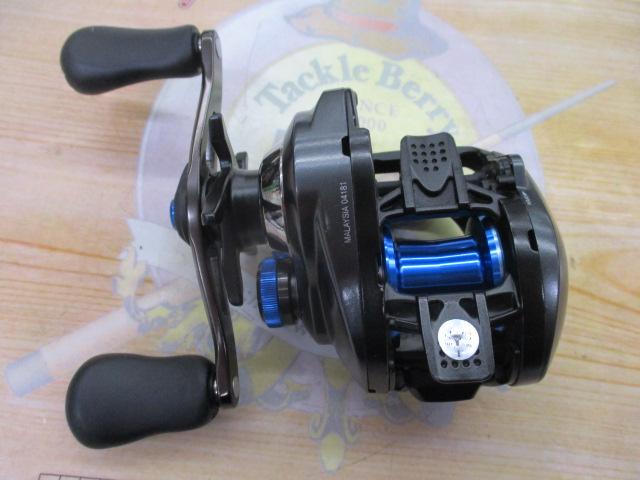 20 SLX DC70XG中古 20 SLX DC70XG中古 SHIMANO シマノ 20 SLX DC 70XG 右ハンドル