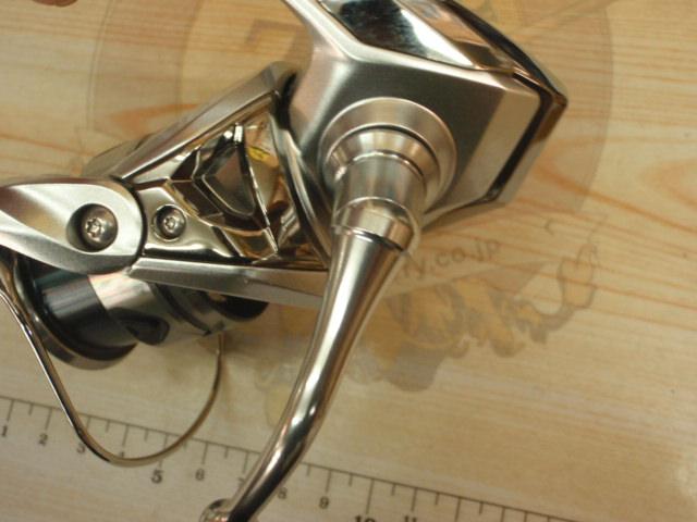 シマノ ストラディック2000shg 中古 シマノ 23ストラディックC2000SHG 実釣未使用品 - メルカリ