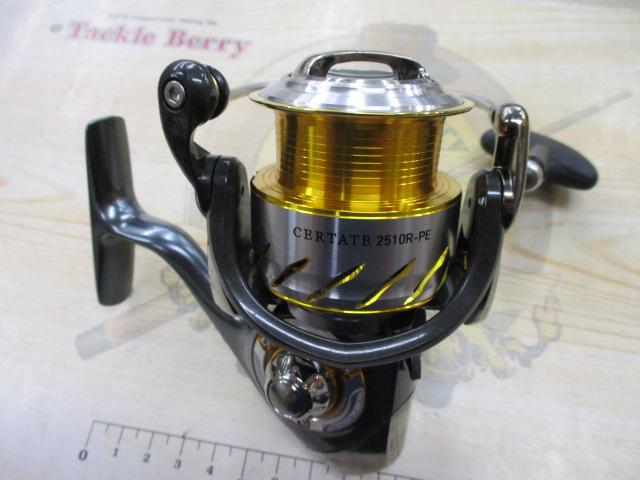 DAIWA - ダイワ セルテート 2510R Amazon | ダイワ(Daiwa) スピニングリール 16 セルテート 2510R