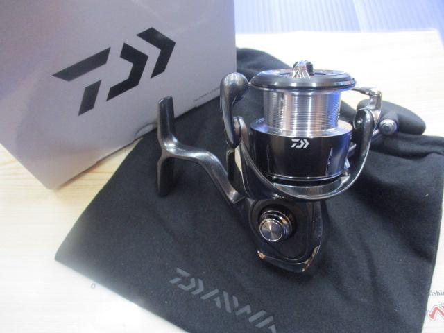美品　24ルビアス　LT4000-XH ダイワ 24 ルビアス LT4000-XH | リール,スピニングリール