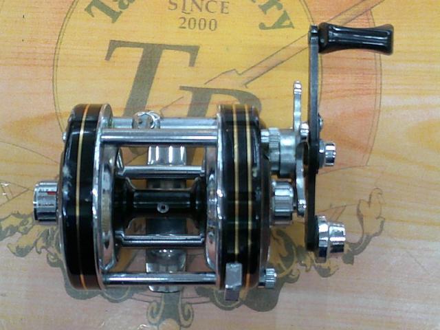 ダイワ　Millionaire   5000  Hl-SPEED　美品 ダイワ Millionaire 5000 Hl-SPEED 美品 美品 Daiwa Hi-Speed