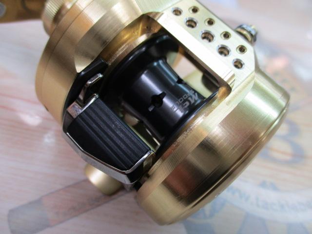 SHIMANO - 魚　シマノ　21カルカッタコンクエスト101HG新品未使用 シマノ 21 カルカッタコンクエスト 101HG CONQUEST 超美品