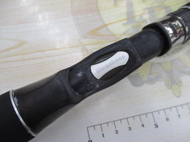 デストロイヤー F8-78DG(オロチフュージコンタクト)マットブラックリールシート スラントブリッジ