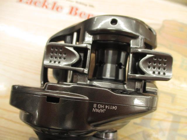 SHIMANO - σσ【中古】SHIMANO シマノ ベイトリール 20メタニウムHG RH 程度B 04114 やや傷や汚れあり SHIMANO - σσ【中古】SHIMANO シマノ ベイトリール 20メタニウム