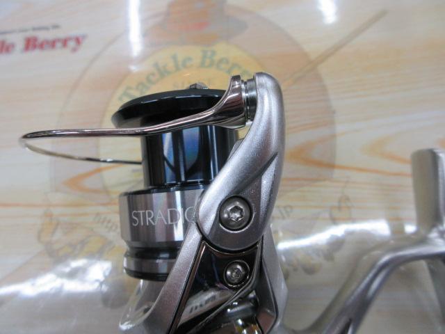 SHIMANO 19ストラディック　c3000HG 新品未使用！ Amazon | シマノ(SHIMANO) スピニングリール 19 ストラディック