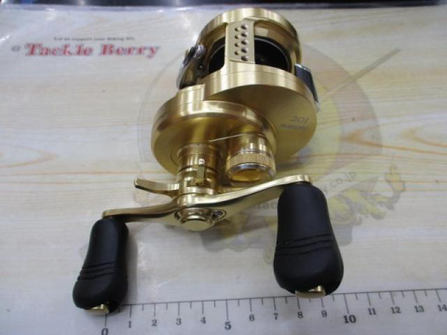 シマノ 14カルカッタコンクエスト201 左巻き 実釣未使用品 14カルカッタコンクエスト 201｜＠ベリーネット 日本最大新品