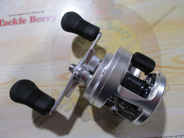 SHIMANO - オシア カルカッタ 200HG  シマノ ベイトリール 中古 SHIMANO - オシア カルカッタ 200HG シマノ ベイトリール 中古