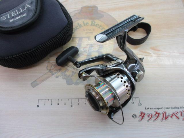 シマノ 01 ステラ AR2500 シマノ 01ステラAR 2500 純正替スプール付/Q187M 未使用