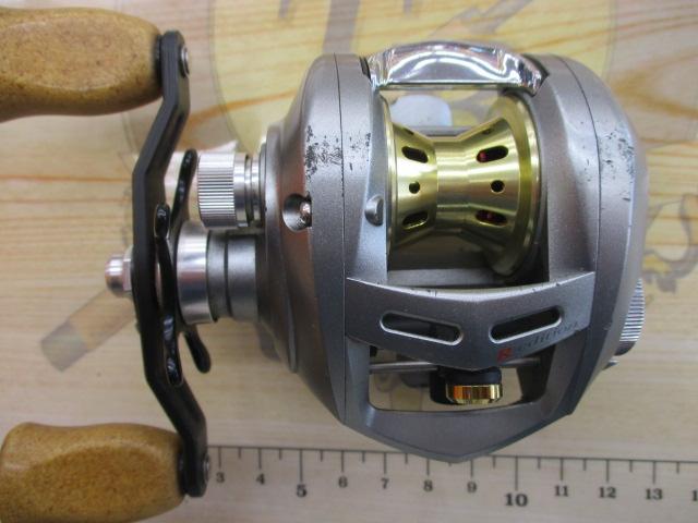 ダイワ　アルファス Rエディション　103 未使用・美品 美品⭐️ダイワ アルファス R edition 103 右巻き ベイトリール