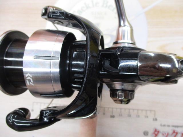 【美品】ダイワ　23レグザ　LT4000-CXH スピニングリール　ライン付き ダイワ レグザ LT4000-CXH 23年モデル スピニングリール - 釣具