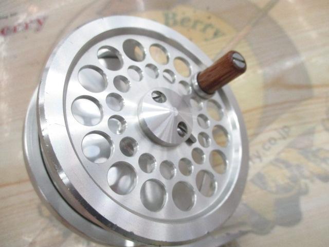 リバーブリーズフライリール