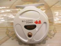 昭和レトロ 日本の匠 滑らかさ抜群 SYNOS vs700zm 黒鯛用リール希少 ダイワ】 00SX 銀影セオリー 中硬硬 95MJ DAIWA GIN-EI THEORY