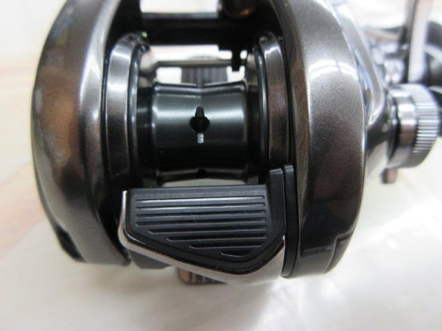未使用　20 メタニウムXG シマノ(SHIMANO) 20 メタニウム XG(右) 041166｜アウトドア用品