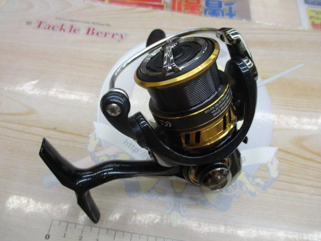 ダイワ 18レガリス LT2000S 新品未使用 DAIWA（釣り） ダイワ 18レガリス LT2000S−XH
