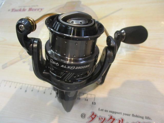 レボALXシータ2500sh アブ ガルシア REVO ALX THETA 2500SH (リール) 価格比較 - 価格.com