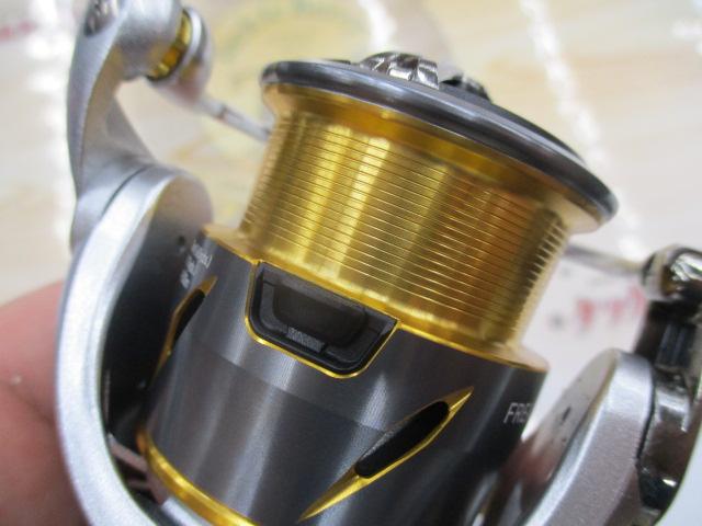 ダイワ 21 フリームス FC LT2000S 未使用　スピニングリール ダイワ フリームス FC LT2000S (リール) 価格比較 - 価格.com